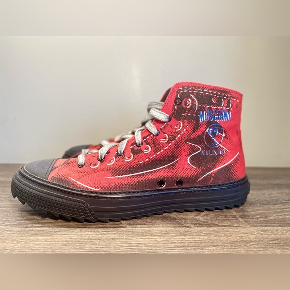 Moschino Mens High-Top Sneakers - Picture 2 of 11